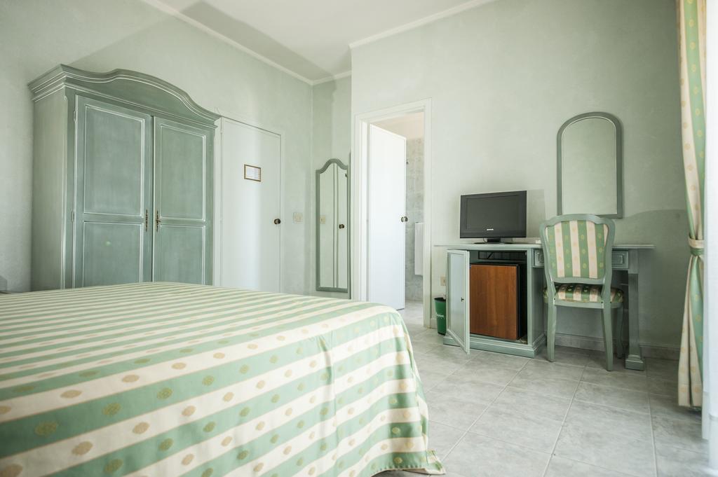 Hotel Murano Rossano Quarto foto